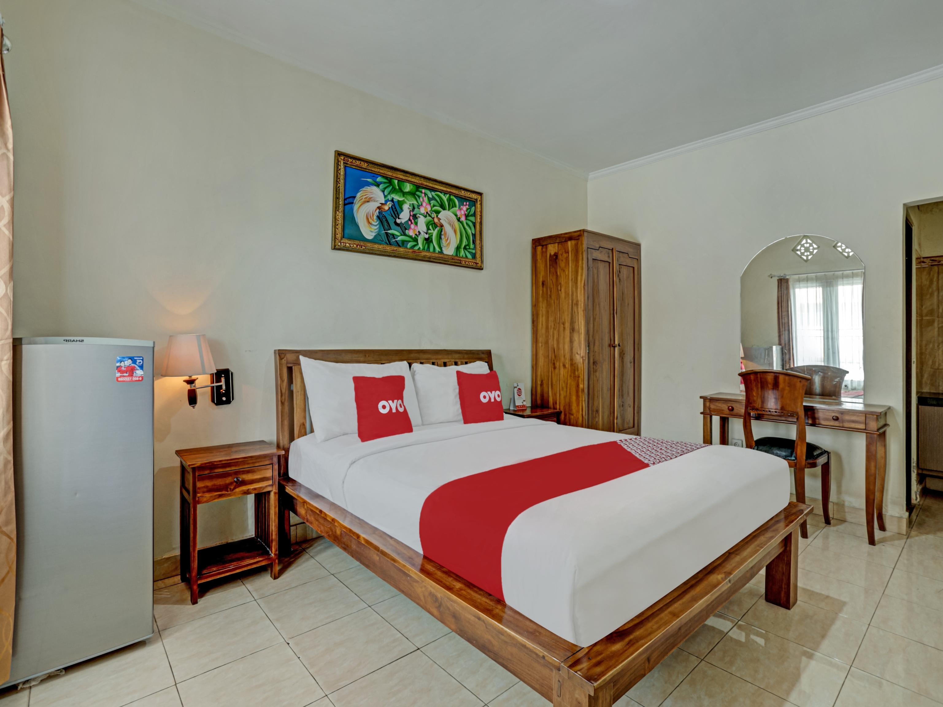 Super Oyo 3904 Kiki Residence Bali Legian Extérieur photo