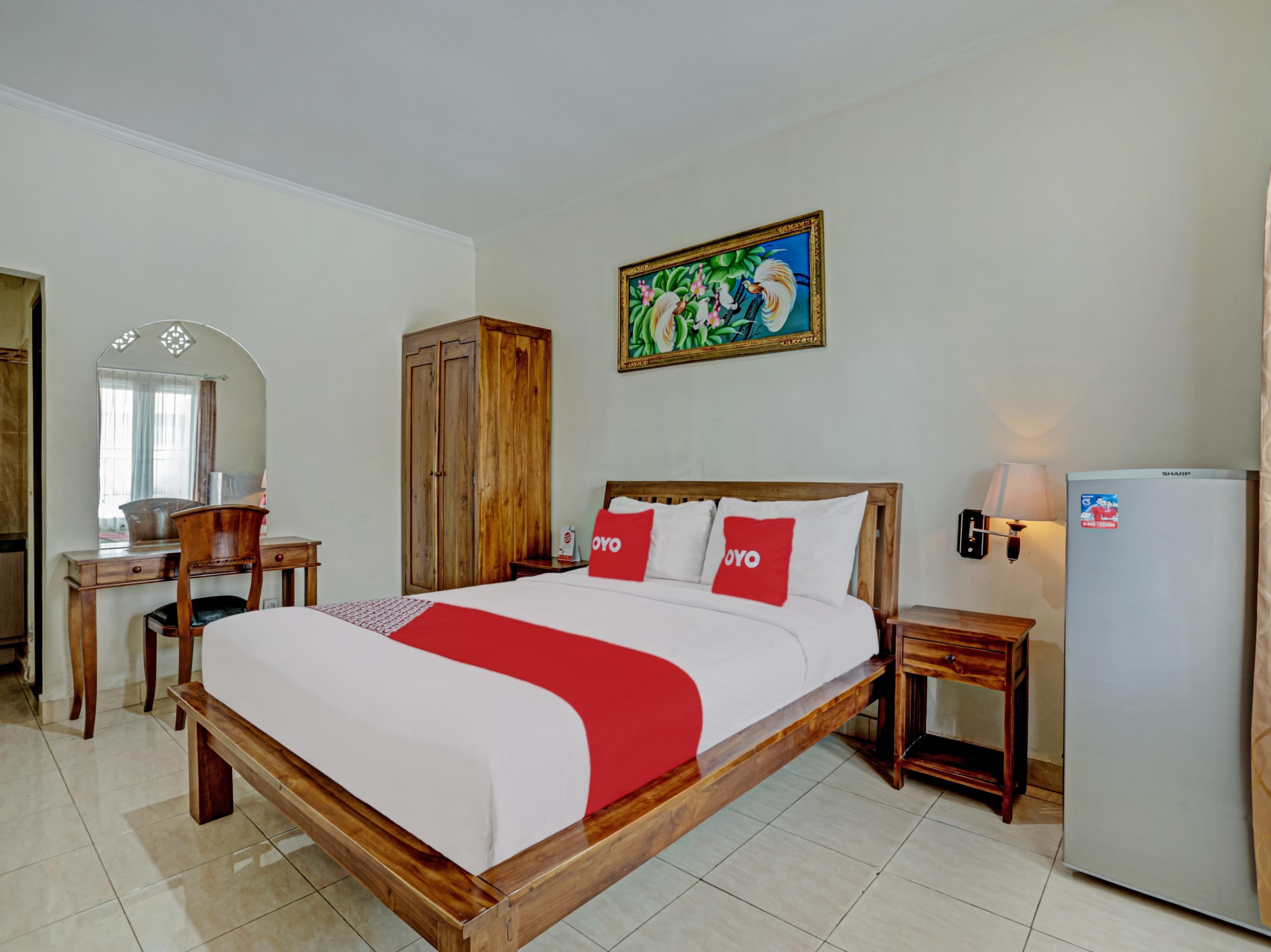 Super Oyo 3904 Kiki Residence Bali Legian Extérieur photo