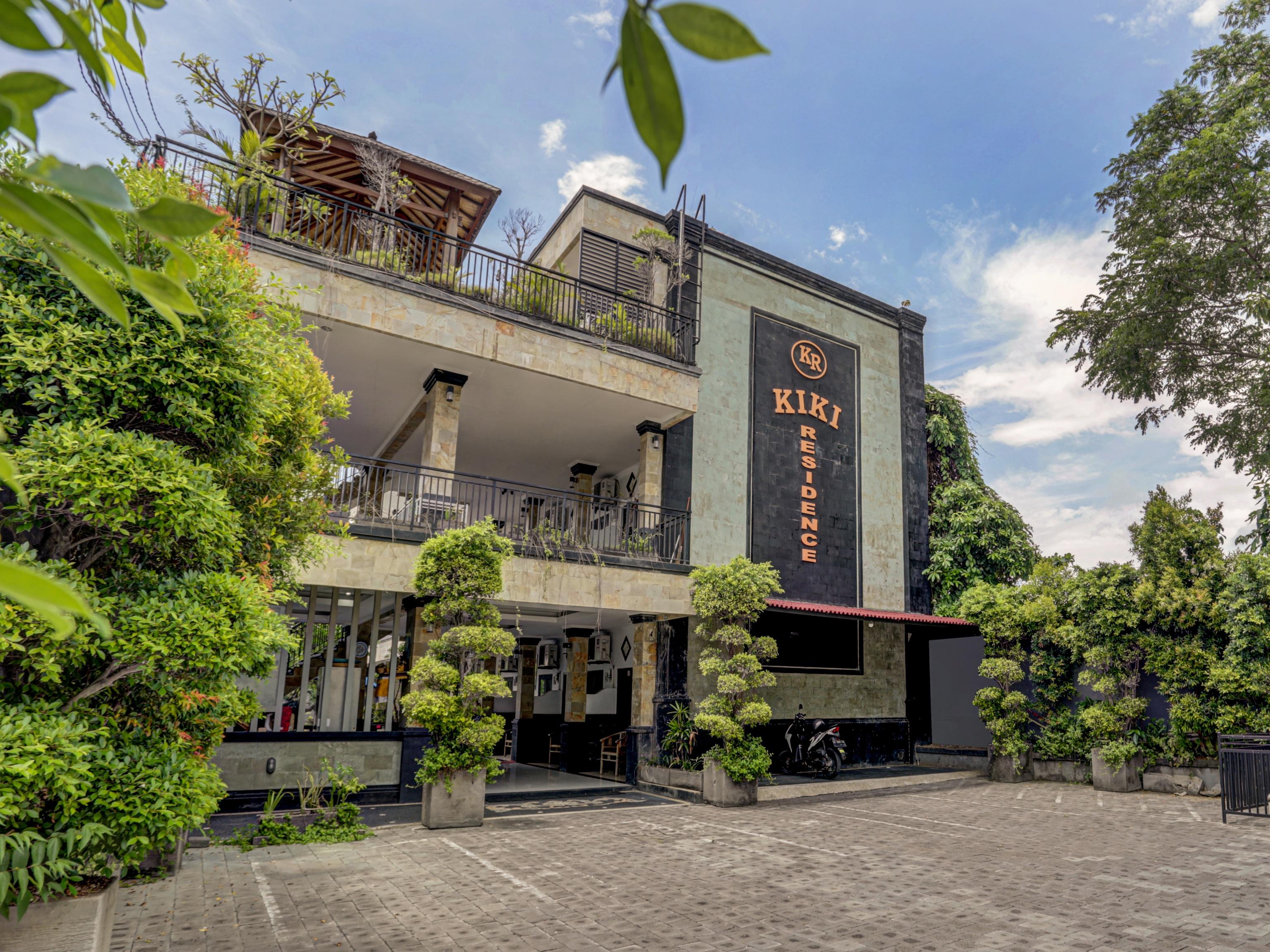 Super Oyo 3904 Kiki Residence Bali Legian Extérieur photo